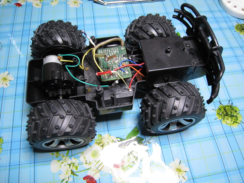 Простой wifi бот для мониторинга помещений или «кухонное» роботостроение Простой wifi бот для мониторинга помещений или «кухонное» роботостроение