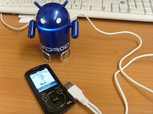 Птички и роботы. MP3 плееры/сувениры image