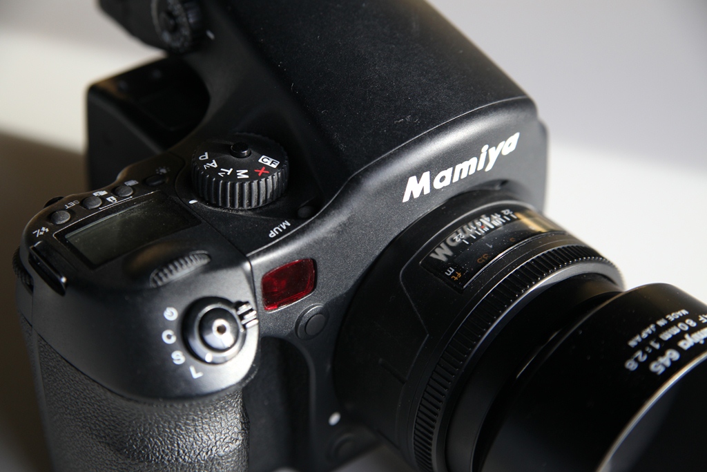 Размер имеет значение. Выбор среднеформатного фотоаппарата