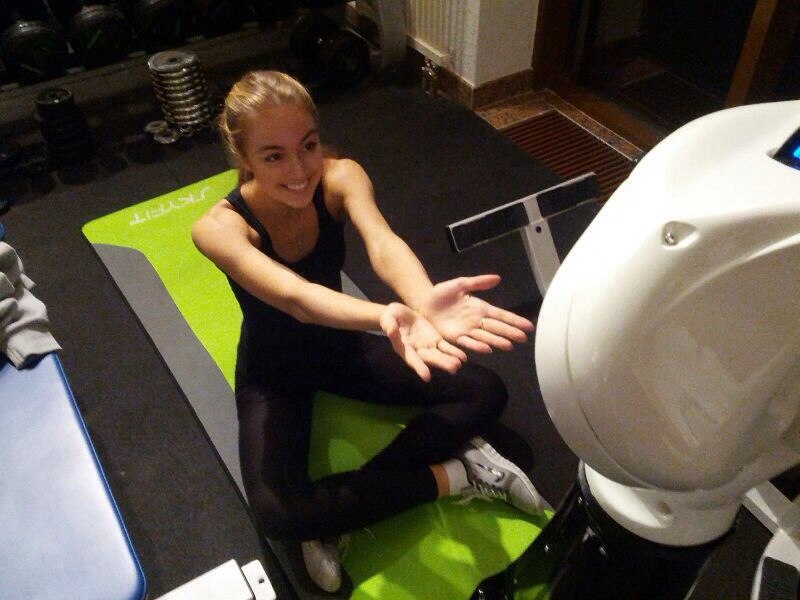 Робот Счастливчик на конкурсе «Мисс Россия 2014»