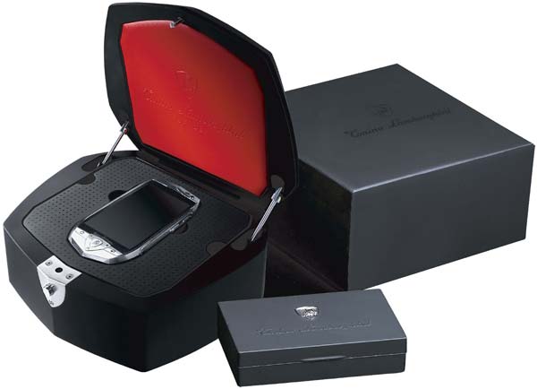 Роскошных смартфонов Tonino Lamborghini TL700 Limited Edition изготовлено 650 штук