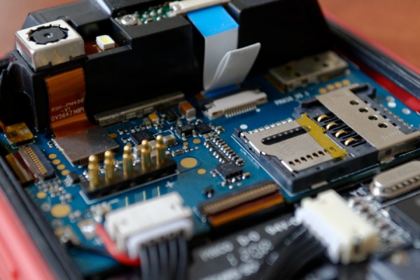 Российский смартфон — странные ответы от разработчиков image