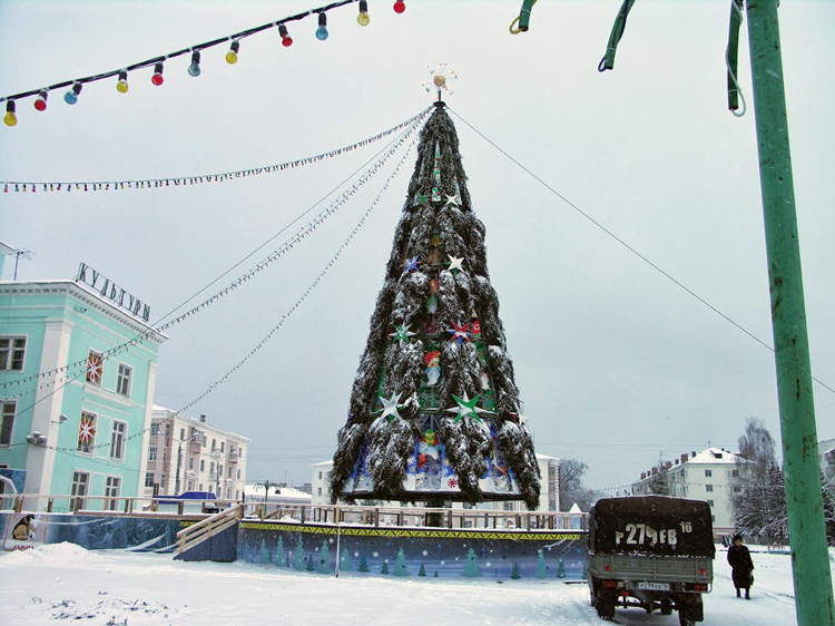 Сделай сам. Городская новогодняя елка