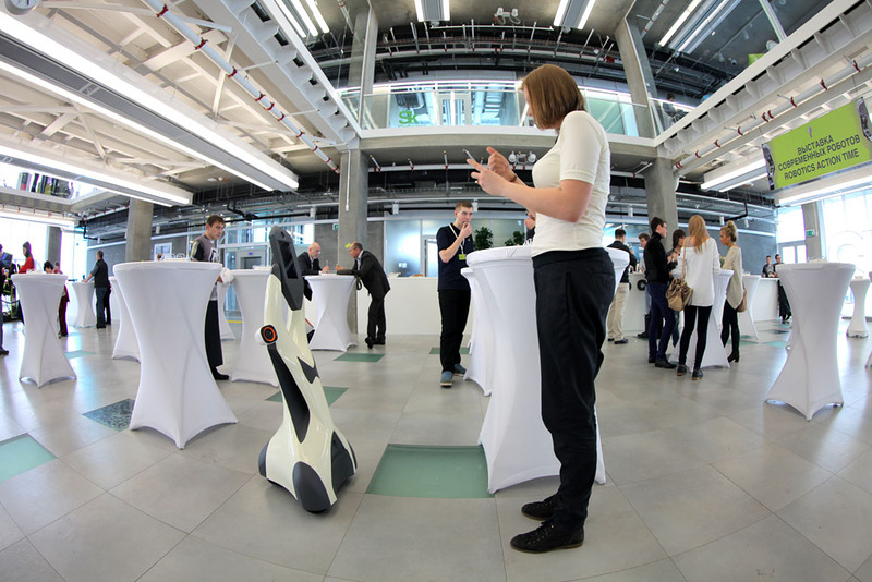 Сегодня в Сколково была международная конференция по робототехнике image