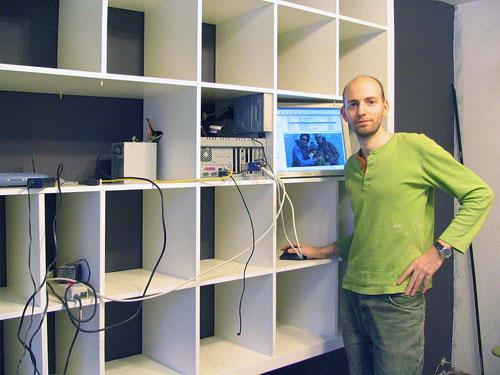 Собираем компьютерный стеллаж Собираем компьютерный стеллаж