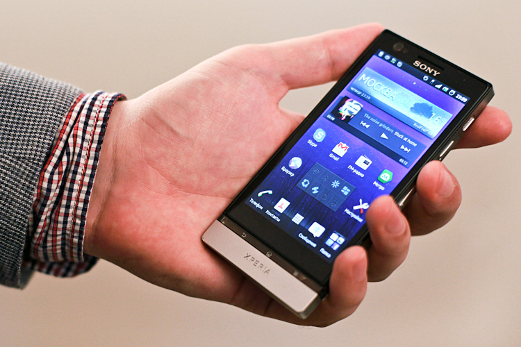 Телефон с харизмой: обзор Sony Xperia P