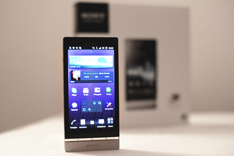 Телефон с харизмой: обзор Sony Xperia P