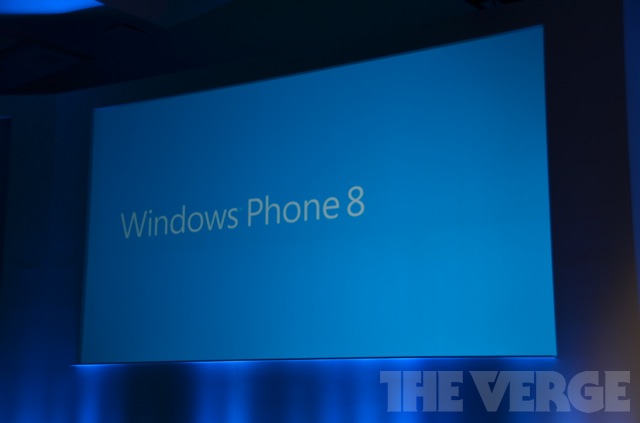 Трансляция с Windows Phone Summit. Презентация Windows Phone 8