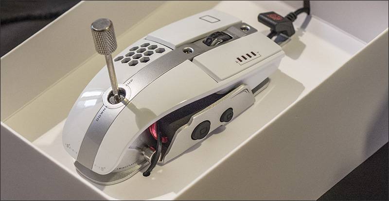 tt eSPORTS Level 10 M — просто мышь?