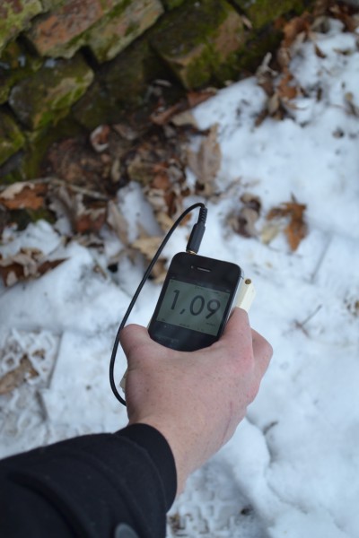 Учим телефон считать гамма кванты или вторая жизнь старого советского бытового дозиметра ДБГ 0.5Б…