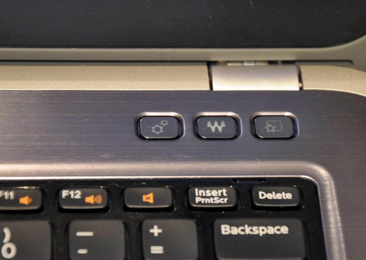 Ультрабук Dell Inspiron 5423 Dell Inspiron 5423:кнопки управления