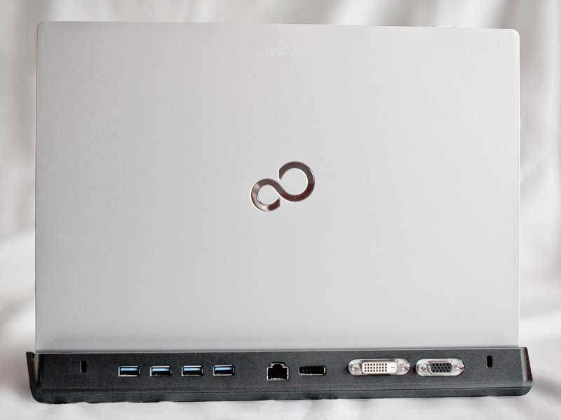 Ультрабук Fujitsu Lifebook U772