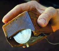 Умер Дуглас Энгельбарт, изобретатель компьютерной мыши