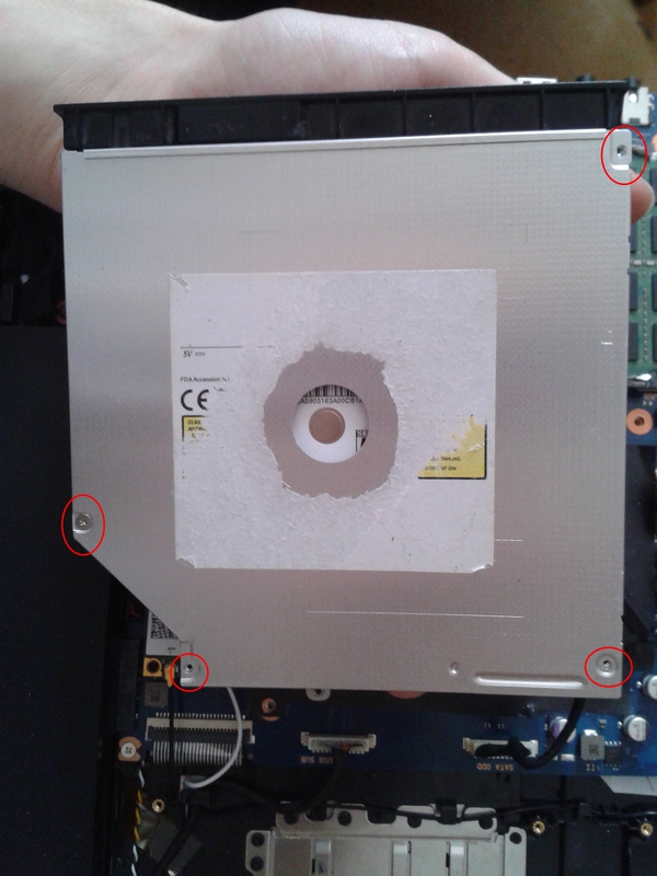 Устанавливаем второй жесткий диск в ноутбук Samsung 300V Устанавливаем второй жесткий диск в ноутбук Samsung 300V