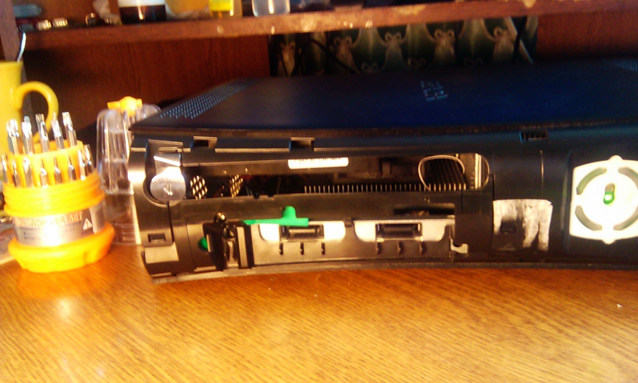 Установка винта 3,5" внутрь корпуса чипованного Xbox 360 image