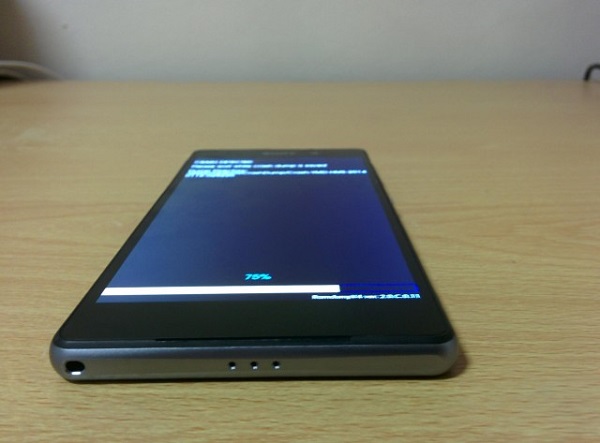 Устройство Sony D6503 может оказаться преемником смартфона Sony Xperia ZL или Sony Xperia Z1 Устройство Sony D6503 может оказаться преемником устройства Sony Xperia ZL или Sony Xperia Z1
