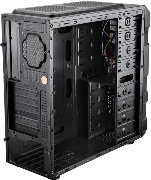 В корпусе Golden Field 6806B есть восемь посадочных мест для накопителей