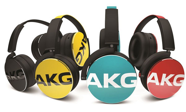 Наушники AKG Y50 олицетворяют серию в целом