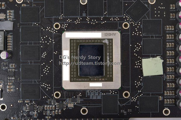 В Сети появились первые снимки 3D-карты AMD Radeon R9 290X и GPU Hawaii 