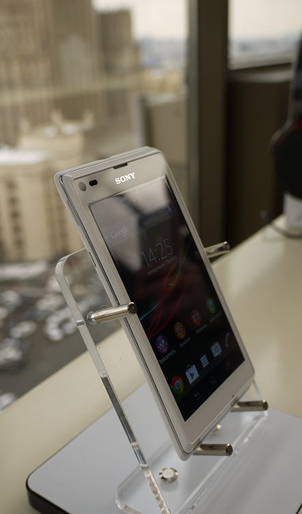 Весеннее пополнение линейки Xperia: смартфоны Xperia SP и Xperia L Весеннее пополнение линейки Xperia: смартфоны Xperia SP и Xperia L