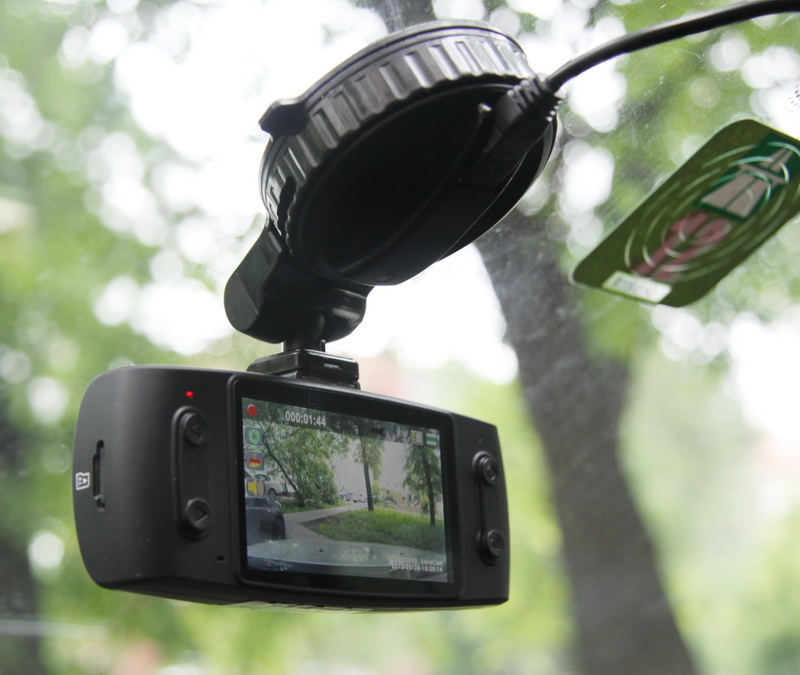 Видеорегистратор AdvoCam FD5 — достойная работа над ошибками Видеорегистратор AdvoCam FD5 — достойная работа над ошибками