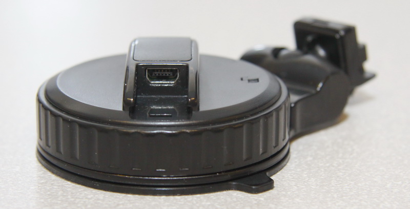 Видеорегистратор AdvoCam FD5 — достойная работа над ошибками Видеорегистратор AdvoCam FD5 — достойная работа над ошибками