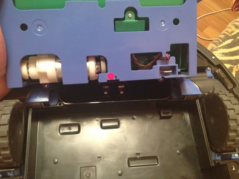 Внутренний мир робота пылесоса iRobot Roomba 555 Внутренний мир робота пылесоса iRobot Roomba 555