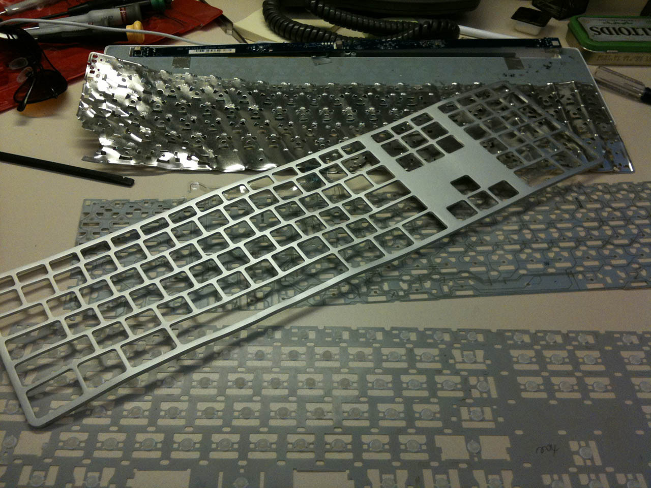 Восстановить Apple keyboard aluminium после попадания жидкости