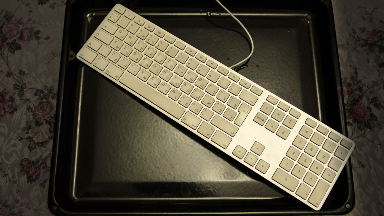 Восстановить Apple keyboard aluminium после попадания жидкости Восстановить Apple keyboard aluminium после попадания жидкости