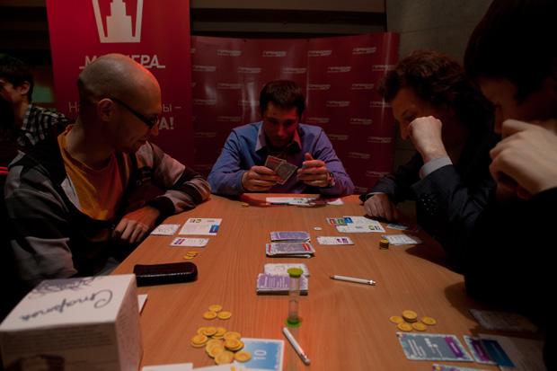 Второй турнир по хабраигре «Стартап»