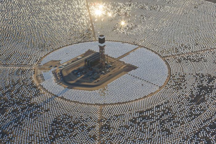 Завершено строительство самой большой в мире термальной солнечной электростанции