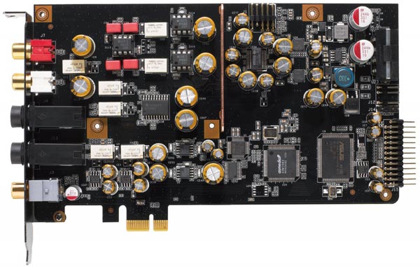 Модель Essence STX II 7.1 выделяется возможность вывода многоканального звука (7.1) в аналоговой форме