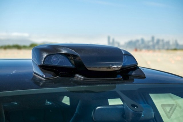 «Автопилот для шоссе» за $10 000 «Автопилот для шоссе» за $10 000