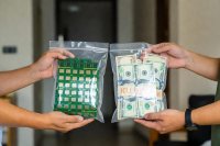 Продавал память со скидкой за откаты. Samsung инициировала внутреннее расследование в связи с нарушениями со стороны своих сотрудников