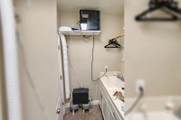 С помощью ИИ этот парень запустил конкурента Google прямо у себя в кладовке