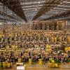За полтора года Amazon создаст более 100 000 новых рабочих мест