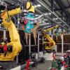 Foxconn заменит 60000 сотрудников роботами