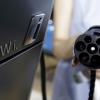 BMW планирует построить в Таиланде фабрику по выпуску аккумуляторов для гибридных автомобилей