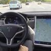 Tesla запрещает использовать автопилот водителям, выполняющим заказы Uber или Lyft