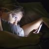Ученые изучили связь между использованием смартфона и ухудшением сна