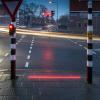 В Нидерландах тоже установили специальный наземный светофор для тех, кто не может оторваться от смартфона во время ходьбы
