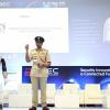 В Дубае заступает на службу первый робот-полицейский, а к 2030 году ими планируется укомплектовать четверть штата полиции