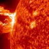 Вспышки на Солнце могут уничтожить магнитное поле Земли