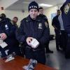 Служебные смартфоны порой позволяют полицейским Нью-Йорка оказаться на месте преступления до получения вызова от диспетчера