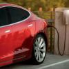 Tesla предоставит бесплатные зарядные станции служебным автостоянкам