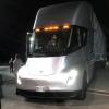 FedEx резервирует 20 полуприцепов Tesla
