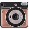Fujifilm представляет свою первую квадратную аналоговую камеру Instax