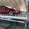Tesla строит гигантские «палатки» для того, чтобы нарастить темпы производства Model 3