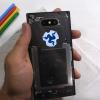 Прозрачная версия смартфона Razer Phone 2, полученная блогером JerryRigEverything, выглядит не очень красиво