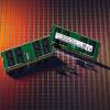 Компания SK Hynix сообщила о разработке микросхемы DRAM DDR4 плотностью 8 Гбит, рассчитанной на выпуск по технологии 1Ynm